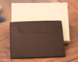 BROWN LEATHER PORTE