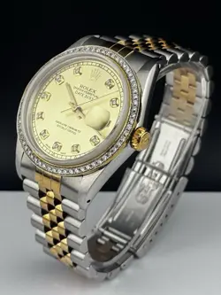 DIAMONDS GOLD DIAL