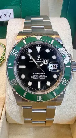ROLEX 126610LV SUBMARINER ‘STARBUCKS’ OYSTER BAND STEEL WATCH COMPLETE SET