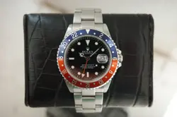 ROLEX GMT-MASTER II PEPSI 16710 OYSTER BRACELET WITH RED AND BLACK BEZEL 40MM