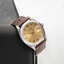 OYSTERDATE CHAMPAGNE DIAL