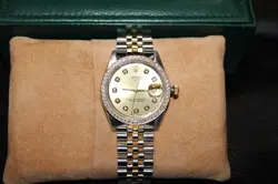ROLEX DATEJUST 36MM, DIAMOND BEZEL. GREAT CONDITION, MINIMAL WEAR.
