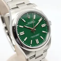 124300 RANDOM AUTOMATIC