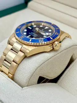 SUBMARINER 