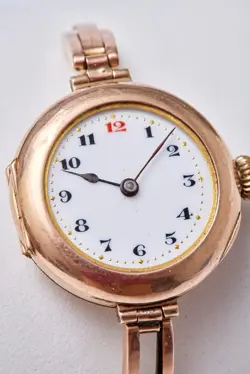 ANTIQUE ROLEX LADIES 9CT GOLD WRISTWATCH