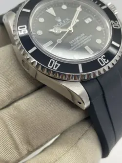 WATCH 16600 W/