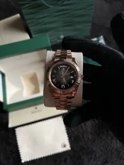 ROLEX DAY-DATE CHOCOLATE ROMAN EVERROSE GOLD