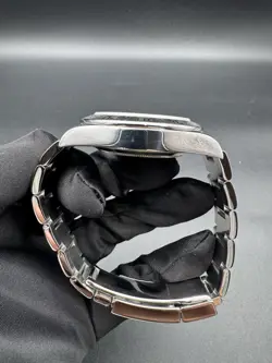 II 216570 POLAR