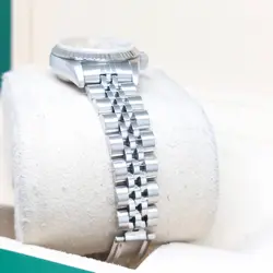 SILVER DIAMONDS