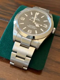 ROLEX EXPLORER 214270 39MM ORIGINAL OWNER  2020 COMPLETE SET