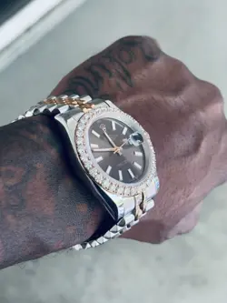 ROLEX DATEJUST 41M 126331 BROWN DIAL TWO TONE JUBILEE BRACELET DIAMOND BEZEL