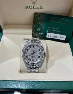 DIAMONDS CUSTOM ROMAN