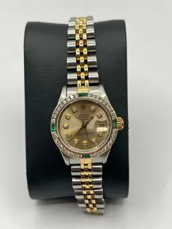 LADIES 1984 ROLEX  CHAMPAGNE DIAMOND EMERALD DIAL 18K YELLOW GOLD STEEL WATCH