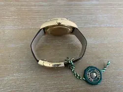 NUMERAL DIAL WATCH