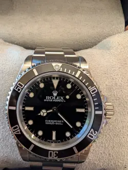 1997 ROLEX SUBMARINER NO DATE 40MM STAINLESS STEEL BLACK DIAL 14060