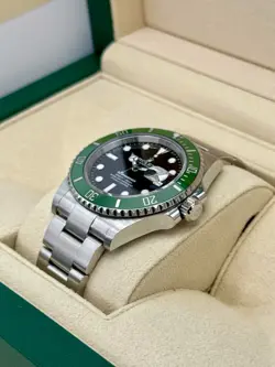 126610LV BLACK DIAL