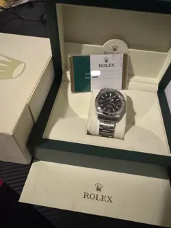 ROLEX EXPLORER 39MM STAINLESS STEEL BRACELET 214270 BOX & CARD 2017