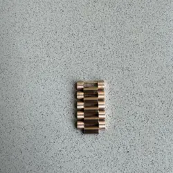 DATE 40 ROSE