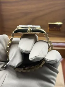 DAY-DATE 18238 GOLD