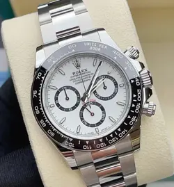 UNWORN 126500LN