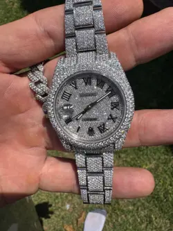 NATRUAL DIAMONDS
