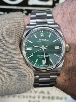 ROLEX OYSTER PERPETUAL GREEN MEN'S WATCH - 126000