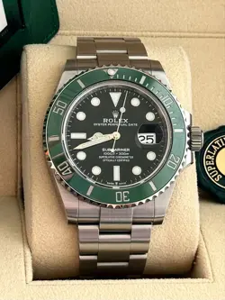 ROLEX SUBMARINER 126610LV