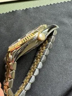 Rolex Datejust 126333 Gold and Silver Jubilee with Gold Bezel BOX AND PAPERS