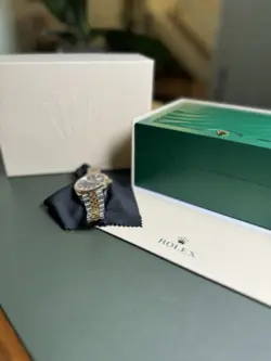 Rolex Datejust 126333 Gold and Silver Jubilee with Gold Bezel BOX AND PAPERS