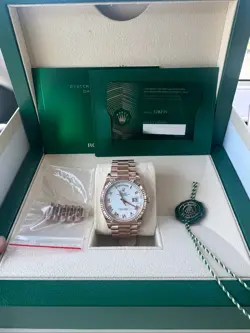 WITH WHITE BEZEL