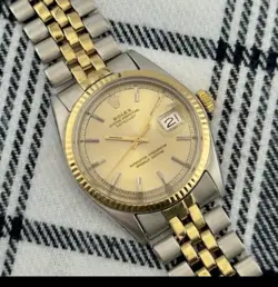 1601 36MM TWO-TONE