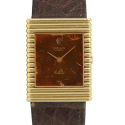 BROWN LEATHER WATCH