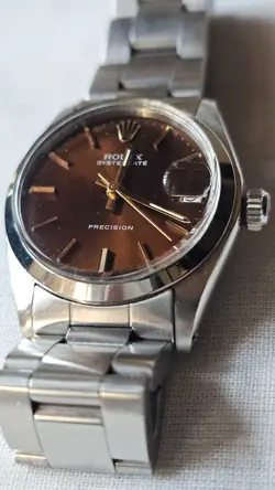 HAND-WINDING WATCH 1975