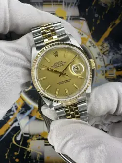 ROLEX DATEJUST 16233 36MM GOLD AND SILVER JUBILEE BRACELET WITH GOLD BEZEL