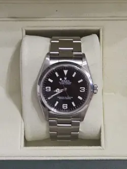 ROLEX EXPLORER 124270 SILVER OYSTER BRACELET WITH SILVER BEZEL YEAR 2007.