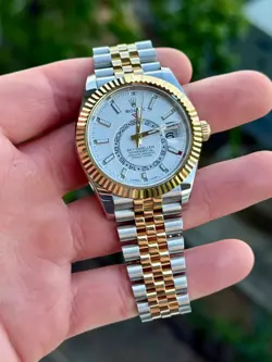 2022 ROLEX SKY