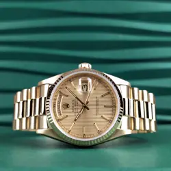 TIGHT BRACELET CHAMPAGNE TAPESTRY DIAL ROLEX DAY-DATE 36 PRESIDENT GOLD 18038