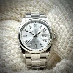 ROLEX DATEJUST 36 (2023) 126200 SILVER OYSTER + BOX & PAPERS