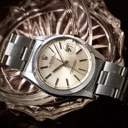 1977'S OYSTER