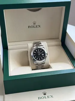 ROLEX DATEJUST 126300 41MM BLACK DIAL MEN’S AUTOMATIC WATCH 2022 COMPLETE SET