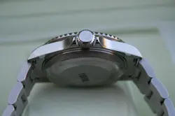 GREEN SUBMARINER 16610LV