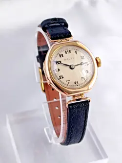 LADIES DECO(20S)9CT ROLEX WATCH - RUNS