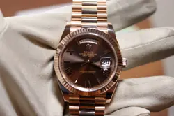 ROMAN ROSE