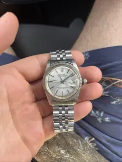 ROLEX 17013 DATEJUST OYSTERQUARTZ SILVER BRACELET CHAMPAGNE DIAL