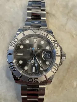 GRAY BEZEL