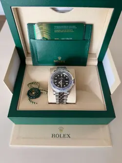 ROLEX GMT-MASTER II 'BATGIRL' JUBILEE BRACELET WITH BLUE AND BLACK BEZEL