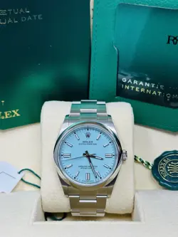 ROLEX OYSTER PERPETUAL 36MM BLUE DIAL 126000 COMPLETE SET