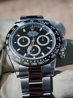 Rolex Cosmograph Daytona Men's Black Watch - 116500LN (2022)