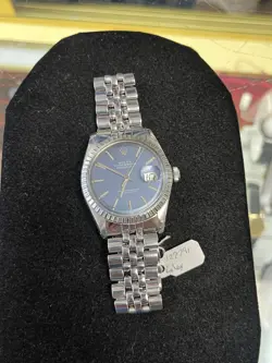 ROLEX OYSTER PERPETUAL DATEJUST BLUE FLUTED DIAL - MENS WATCH-36MM DM