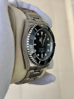 DATE WATCH BLACK